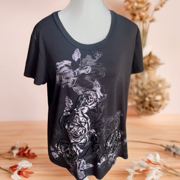 Brittany Black Elegant Dark Top - Picture 3 of 5